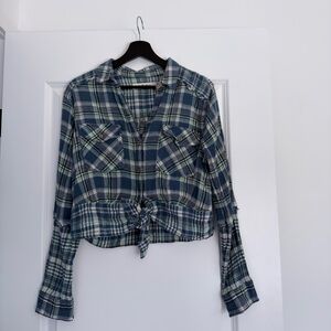 We The Free Blue Green Plaid Tie-Front Button-Down Shirt
